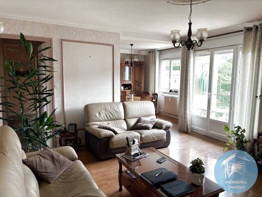 Appartement à vendre 125 000 € 5 pièces 3 chambres 89,6 m² Étage 4/4 Sud Tarare 69170