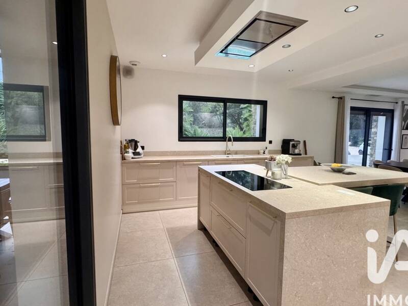 Maison à vendre, 187m², NIMES