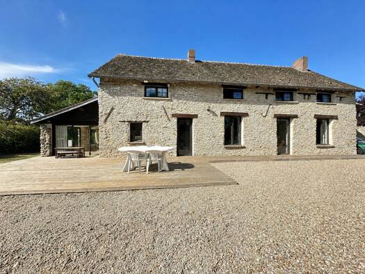 Maison à vendre 357 000 € 6 pièces 5 chambres 160 m² 636 m² de terrain Le Mesnil-Simon 28260