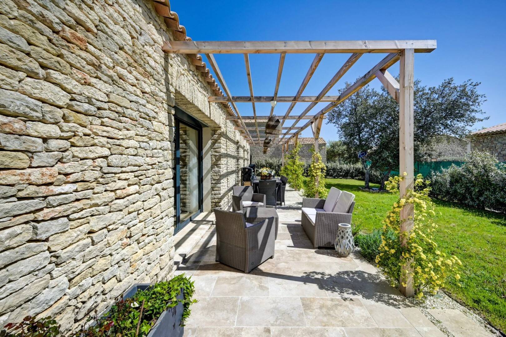 Maison à vendre, 143m², GORDES
