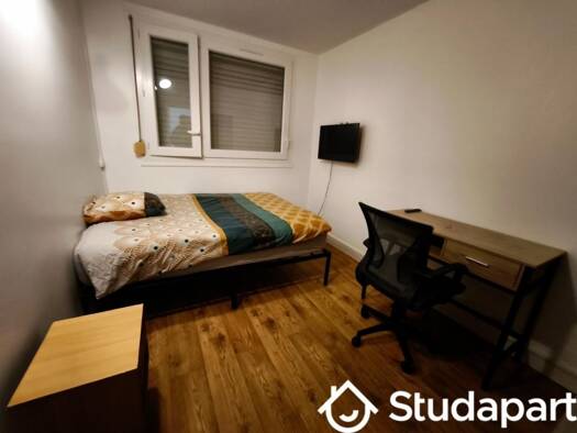 Colocation à louer 315 € 1 pièce 4 chambres 11 m² 8ème étage Mace Saint-Étienne-du-Rouvray 76800