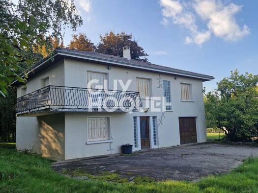 Maison à vendre 229 500 € 5 pièces 3 chambres 132 m² 1 899 m² de terrain Saint-Rémy 01310