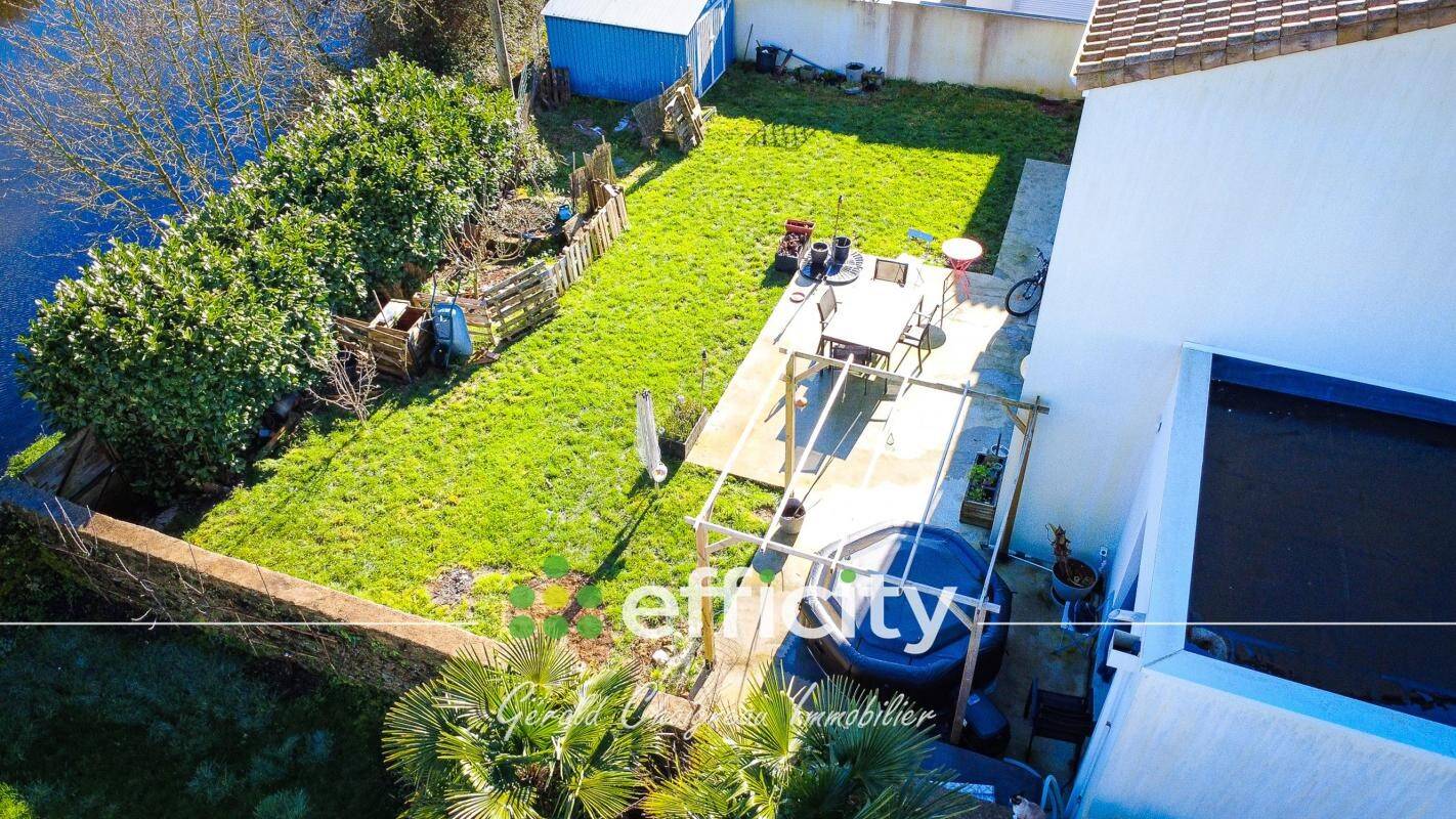 Maison à vendre, 129m², SAINT LUMINE DE COUTAIS