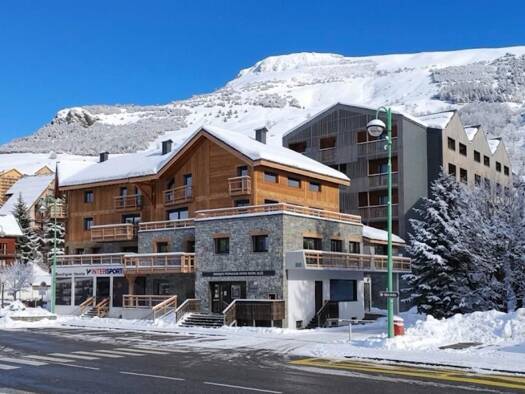 Appartement à vendre 699 000 € 4 pièces 3 chambres 65,2 m² Étage 2/3 Centre-Village Les Deux Alpes 38860