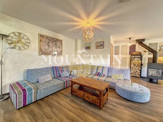 Maison à vendre 3 055 000 € 5 pièces 3 chambres 169 m² 907 m² de terrain Les Belleville 73440