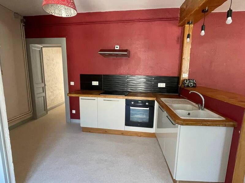 Maison à louer, 84m², SAINT CLAUDE