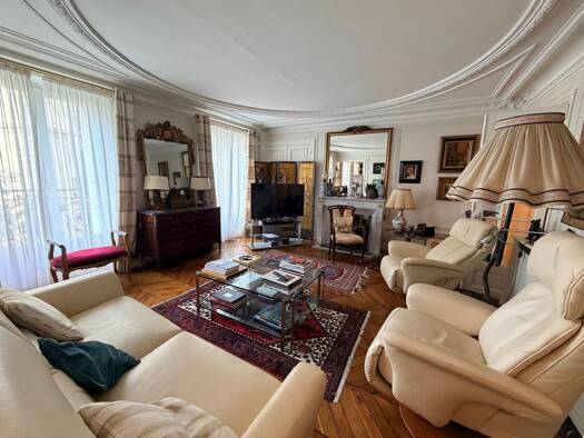 Appartement à louer 5 000 € 5 pièces 2 chambres 140,73 m² 3ème étage Lorette-Martyrs Paris 9ème arrondissement 75009