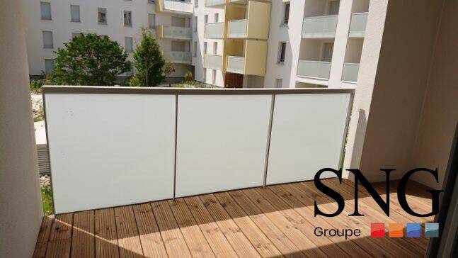 T3 AVEC BALCON ET DEUX PARKINGS — 1