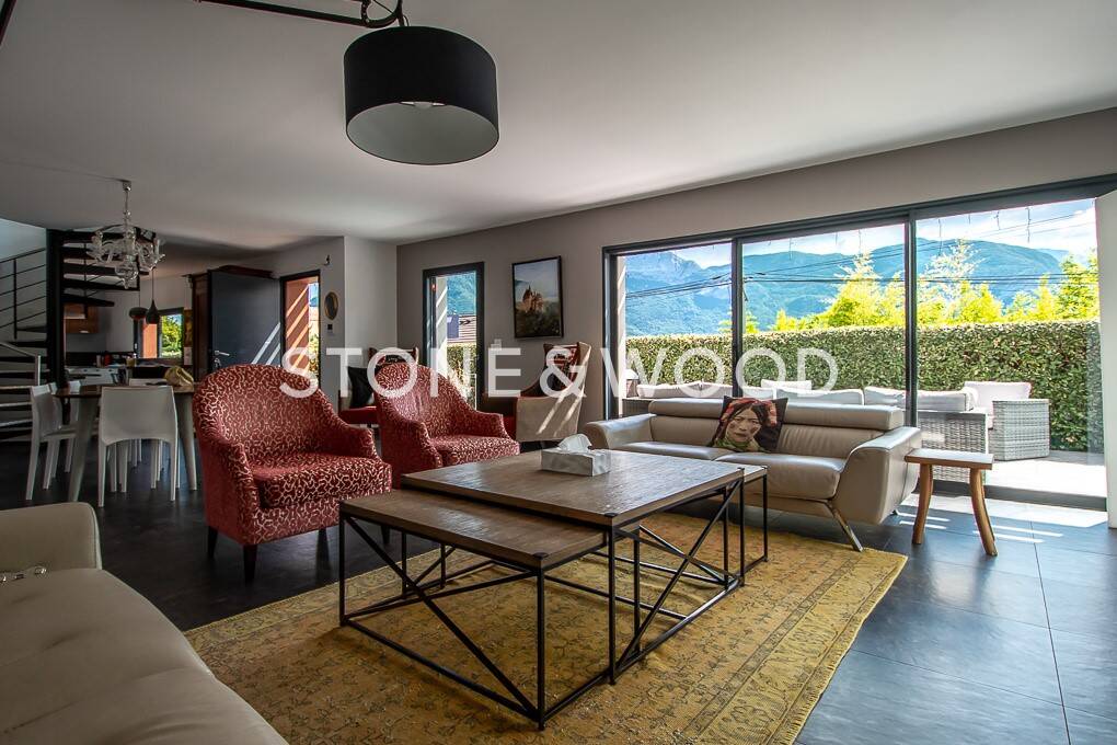 Maison à vendre, 153m², SEVRIER