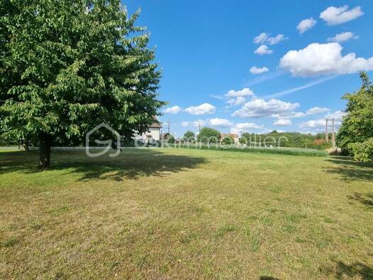 Terrain constructible à vendre 51 000 € 1 635 m² de terrain Le Plateau Souppes-sur-Loing 77460