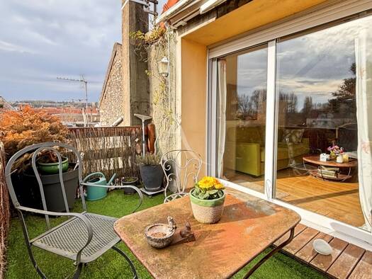 Appartement à vendre 199 260 € 5 pièces 3 chambres 94 m² Étage 2/3 Saint Pierre Etampes 91150