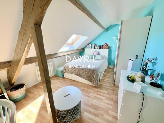 Maison à vendre 529 900 € 6 pièces 4 chambres 134 m² 580 m² de terrain Les Roches Conflans-Sainte-Honorine 78700