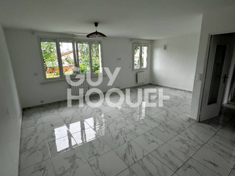 Maison à louer, 120m², MONTFERMEIL