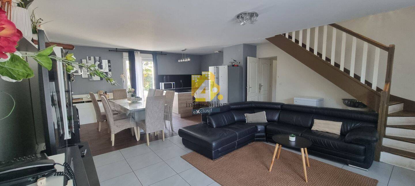 Maison à vendre, 117m², SAINTE ANNE SUR BRIVET
