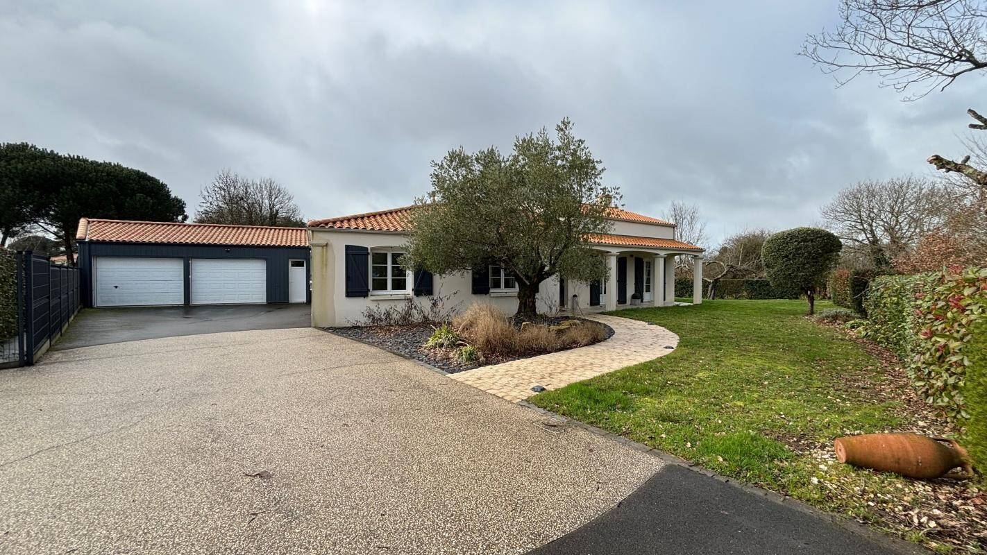 Maison à vendre, 190m², TALMONT SAINT HILAIRE