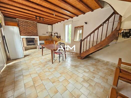 Maison à vendre 119 900 € 2 pièces 1 chambre 43 m² 639 m² de terrain Montlouis Sud et Ouest Montlouis-sur-Loire 37270