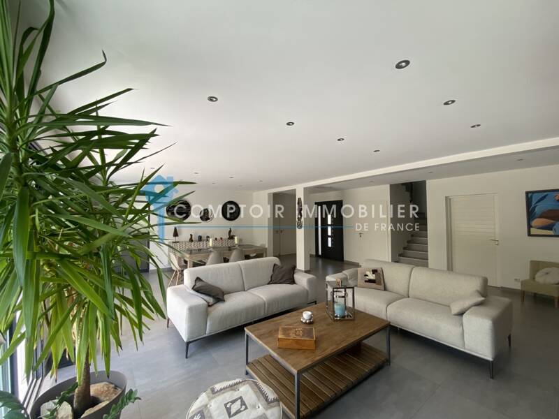 Maison à vendre, 200m², NIMES