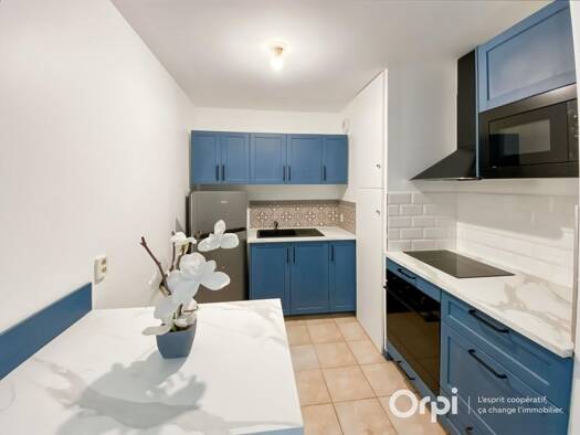 Appartement à vendre 155 000 € 1 pièce 36 m² RDC Le Point du Jour-Centre Gare Cergy 95800