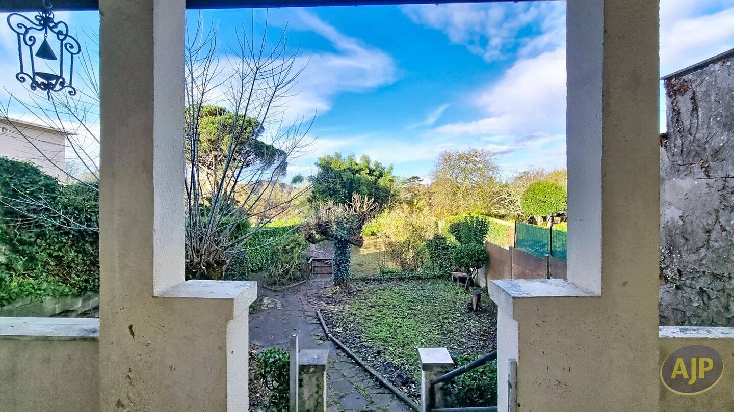 Maison à vendre, 152m², LIBOURNE