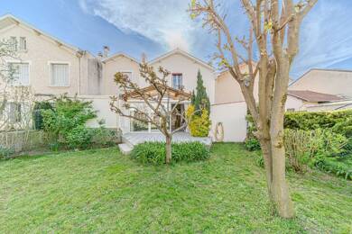 Maison à vendre 450 000 € 4 pièces 3 chambres 125 m² 378 m² de terrain Villeurbanne 69100