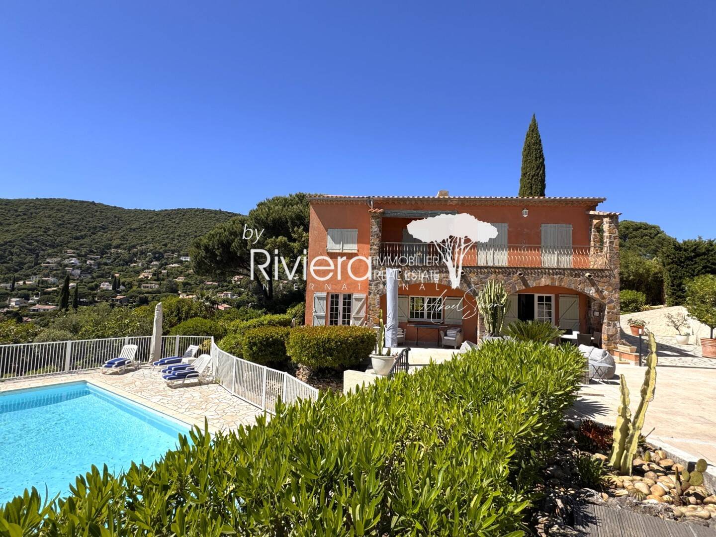 Maison à vendre, 176m², LA CROIX VALMER