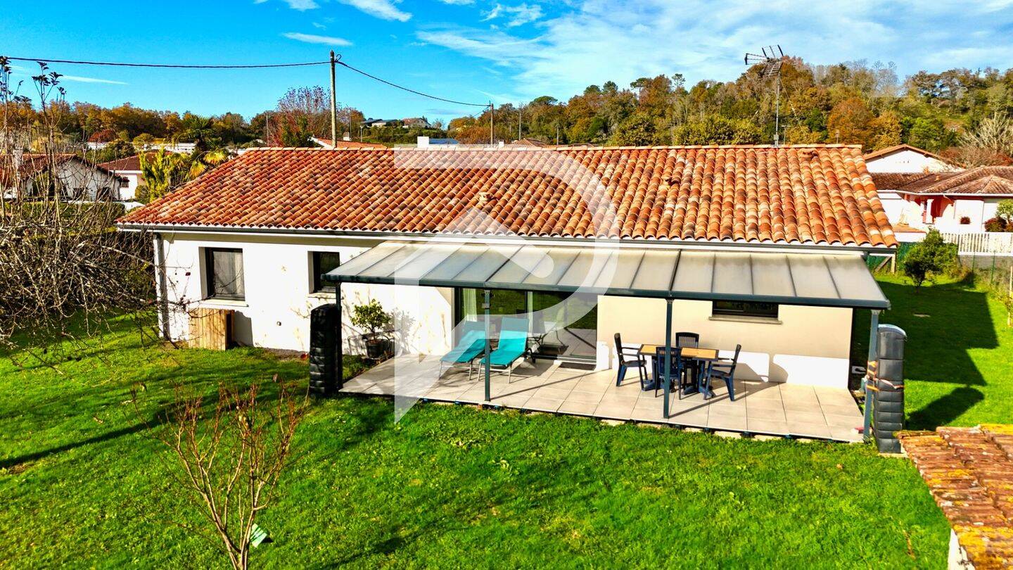 Maison à vendre, 109m², PEYREHORADE