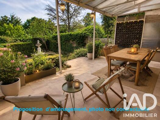 Maison à vendre 280 000 € 6 pièces 4 chambres 111,56 m² 326 m² de terrain Centre et Est Cormontreuil 51350