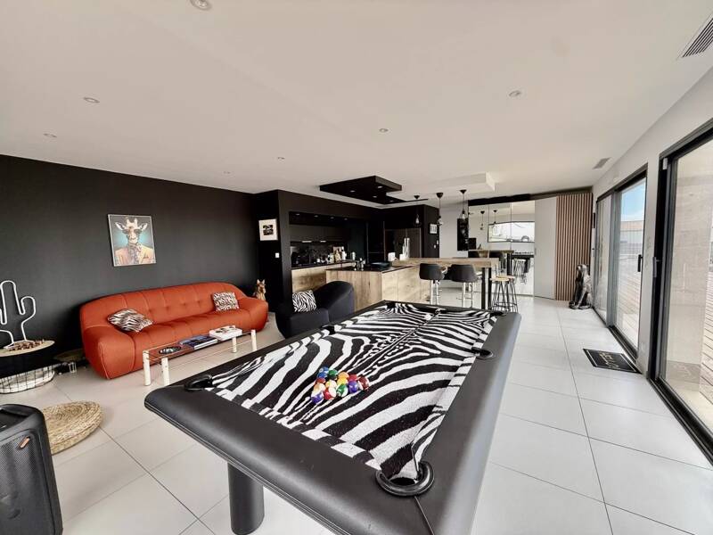 Maison à vendre, 171m², TREILLES