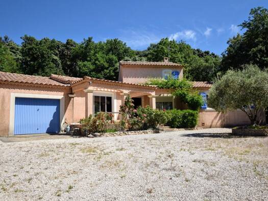 Maison à vendre 445 000 € 4 pièces 3 chambres 122,63 m² 1 423 m² de terrain Est Rochefort-du-Gard 30650