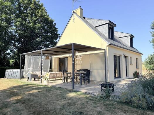 Maison à vendre 306 977 € 5 pièces 3 chambres 107 m² 1 500 m² de terrain Querrien 29310