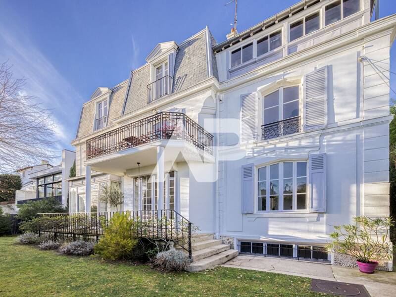 Maison à vendre, 280m², SEVRES