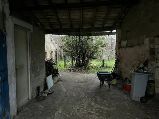 Maison à vendre 144 450 € 3 pièces 1 chambre 57 m² 2 290 m² de terrain Nieulle sur Seudre 17600