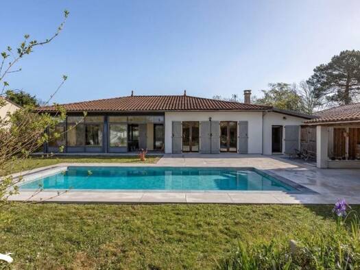 Maison à vendre 488 800 € 6 pièces 4 chambres 135 m² 944 m² de terrain Marcheprime 33380