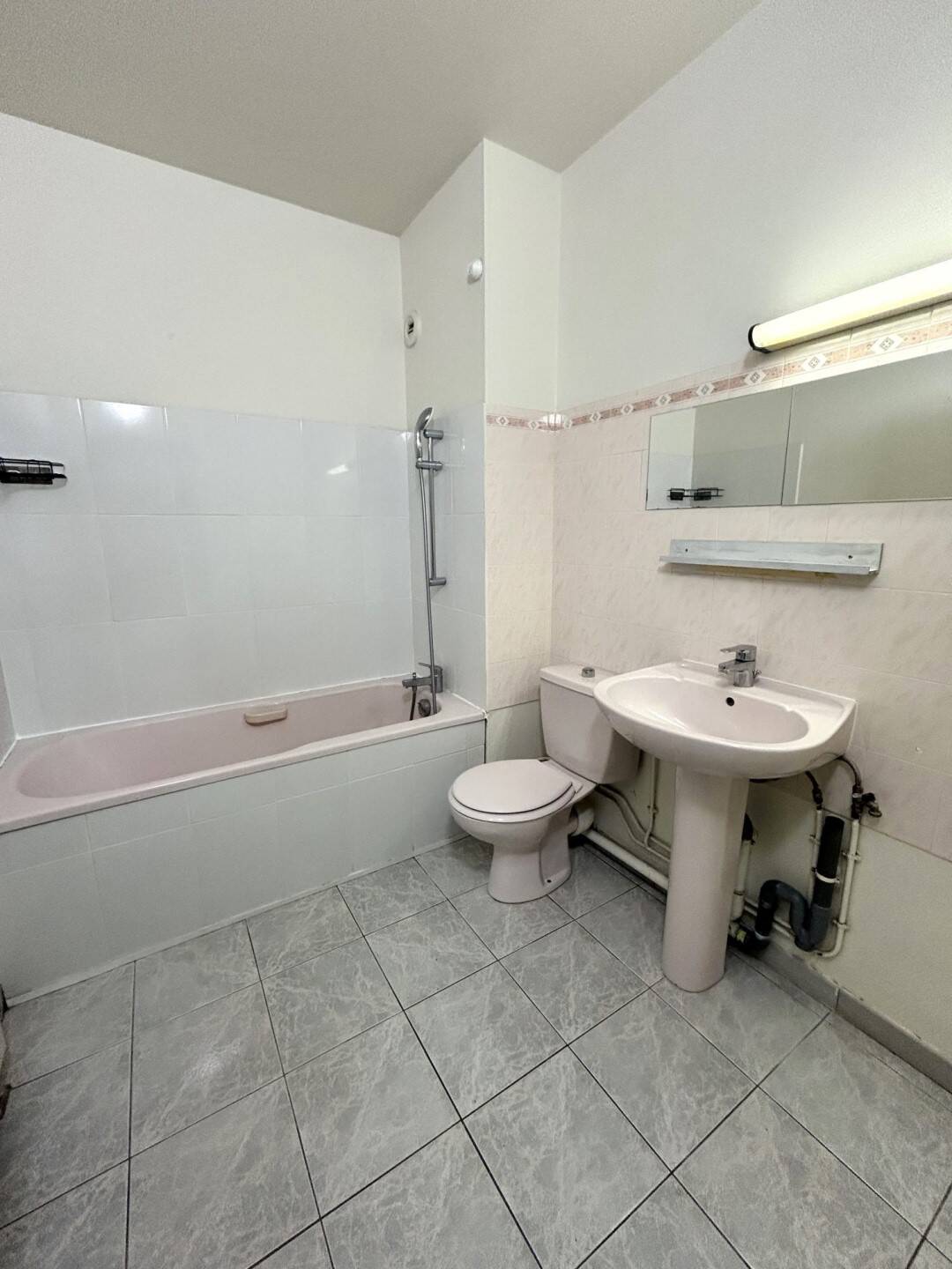 Maison à louer, 40m², VERNON