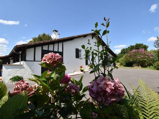 Maison à vendre 399 000 € 6 pièces 4 chambres 159 m² 6 000 m² de terrain Pontonx-sur-l'Adour 40465