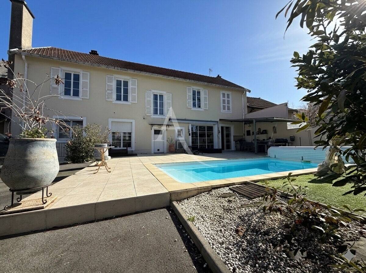 Maison à vendre, 265m², PAU
