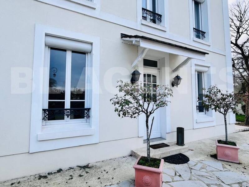 Maison à vendre, 200m², CLAYE SOUILLY