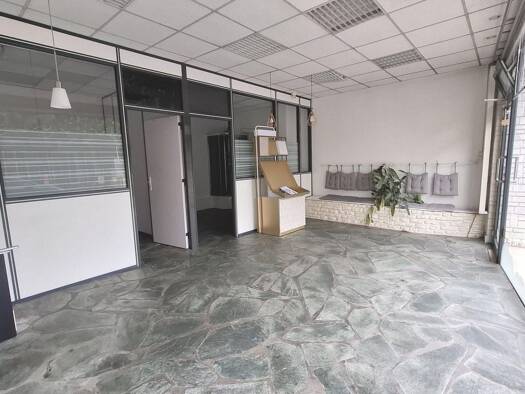 Local commercial à louer 918 € 50 m² de surface de vente Vernon 27200