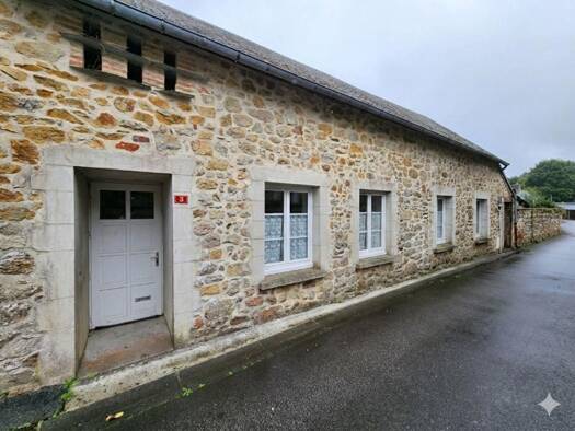 Local d'activités à vendre 82 000 € Sottevast 50260