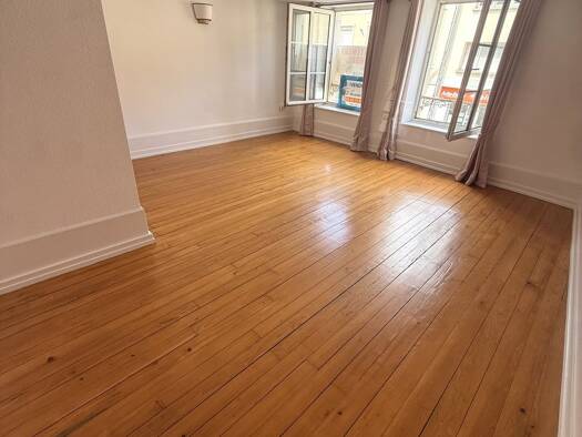 Appartement à vendre 144 000 € 3 pièces 2 chambres 97 m² Étage 1/2 Boulay-Moselle 57220