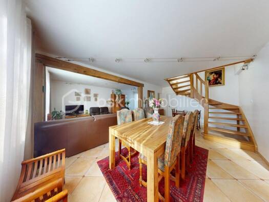 Ferme à vendre 196 000 € 7 pièces 4 chambres 126 m² 534 m² de terrain Mézières-en-Gâtinais 45270