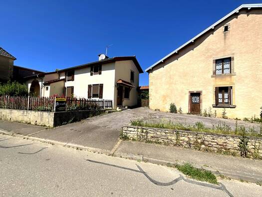 Maison à vendre 112 000 € 5 pièces 3 chambres 117 m² 854 m² de terrain Polaincourt et Clairefontaine 70210