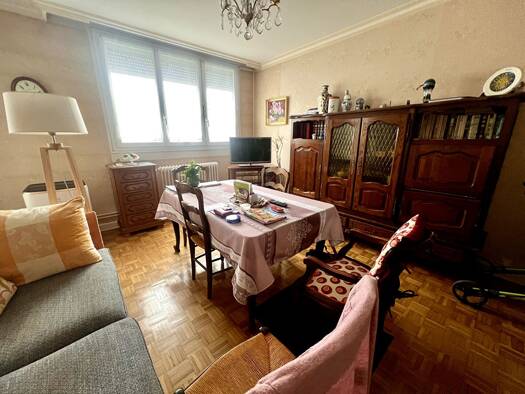 Appartement à vendre 104 000 € 3 pièces 2 chambres 63 m² Étage 5/7 Herriot Mâcon 71000