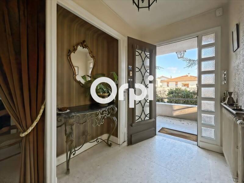 Maison à vendre, 134m², CHAZELLES SUR LYON