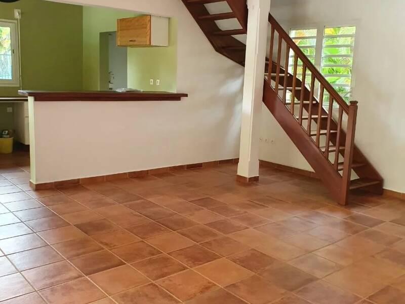 Maison à louer, 109m², PETIT BOURG