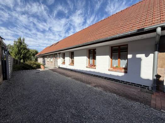 Maison à vendre 249 900 € 7 pièces 3 chambres 128,55 m² 1 658 m² de terrain Sauchy-Cauchy 62860
