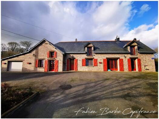 Maison à vendre 282 150 € 8 pièces 4 chambres 170 m² 2 146 m² de terrain Val d'Anast 35330