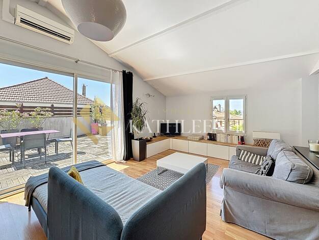 Duplex à vendre 335 000 € 6 pièces 4 chambres 125 m² Étage 2/3 Bourgoin Jallieu 38300