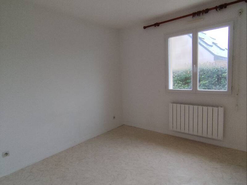 Maison à louer, 73m², PLOUBEZRE