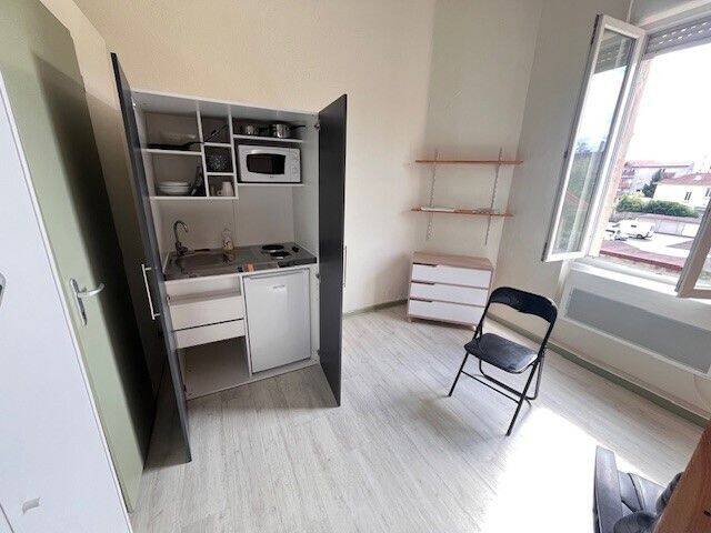 Maison à louer, 17m², VALENCE